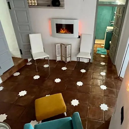Casa Casco Historico 펜션 프리질리아나